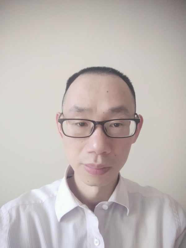 小卓的第二张照片--石狮相亲网