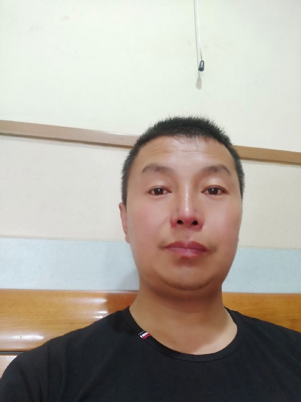 快乐的小鱼儿的第一张照片--石狮相亲网