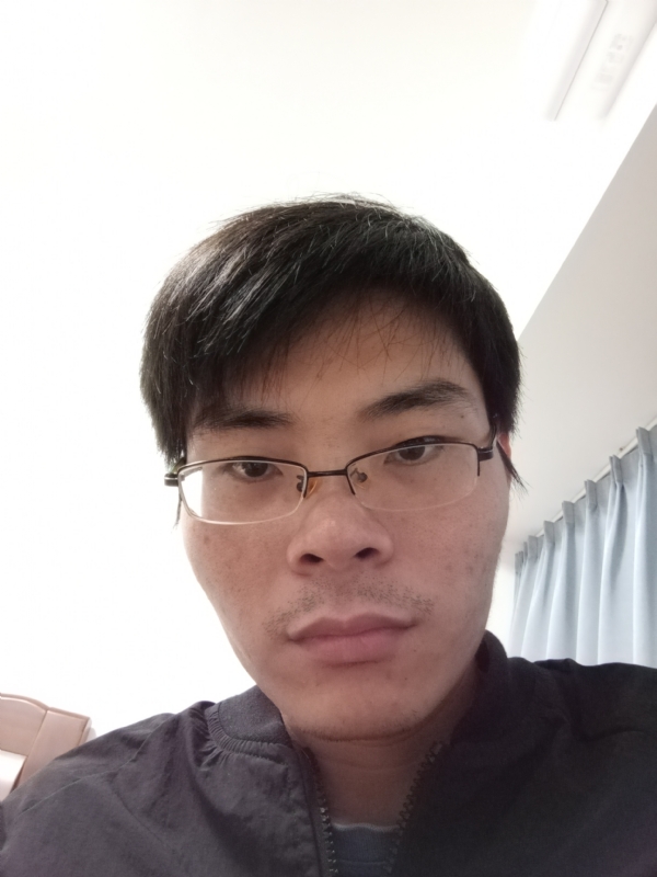 鱼秋南的第一张照片--石狮相亲网