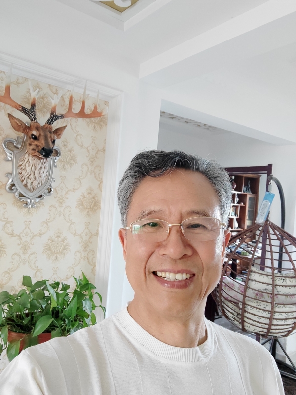 坐看云起时的第一张照片--石狮相亲网