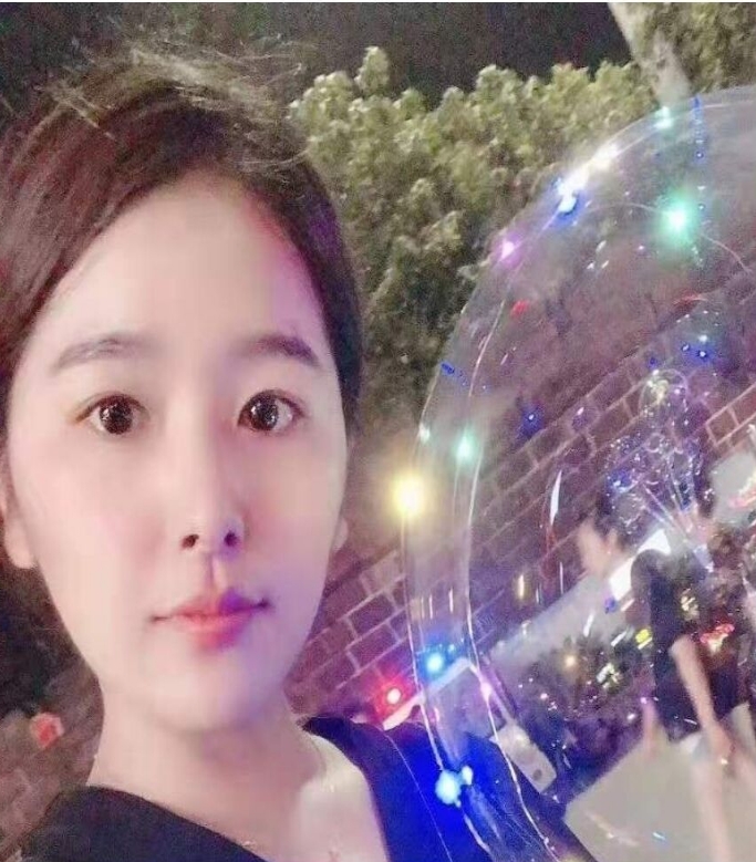 心碎小猪的第一张照片--石狮相亲网