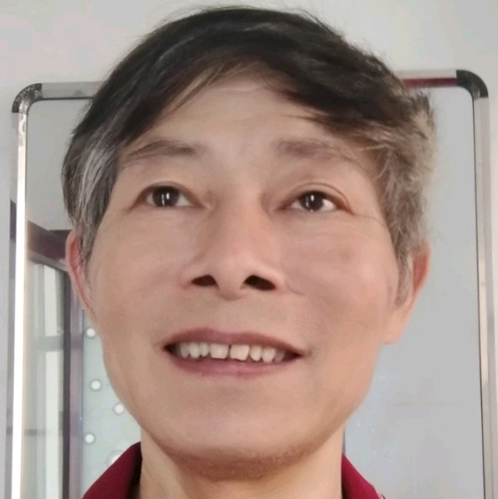 唐衡的第一张照片--石狮相亲网