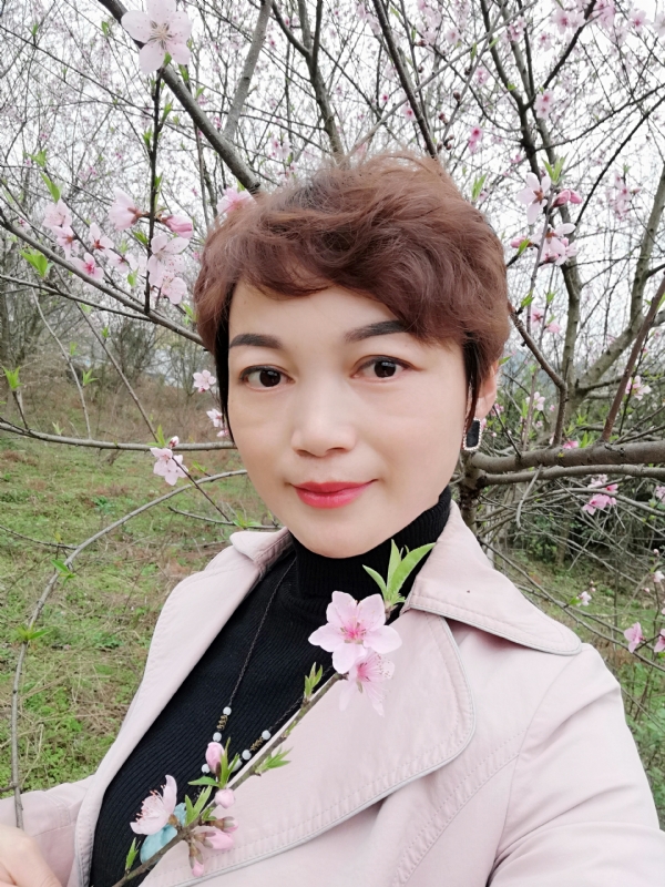 转角遇到你的第一张照片--石狮相亲网
