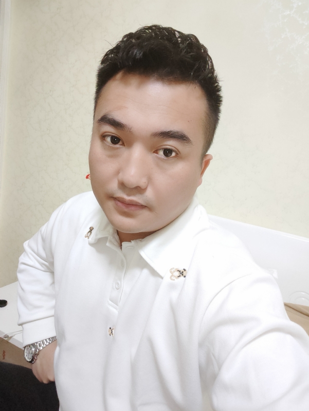 哈哈先生的第三张照片--石狮相亲网