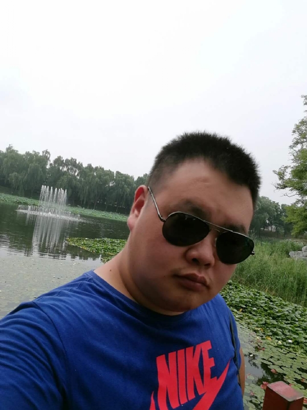 石头的第一张照片--石狮相亲网