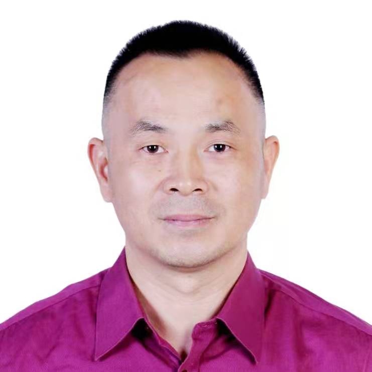 鹏晖的第三张照片--石狮相亲网