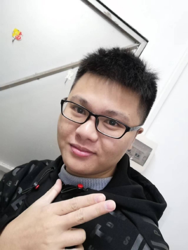 小小梦执的第一张照片--石狮相亲网