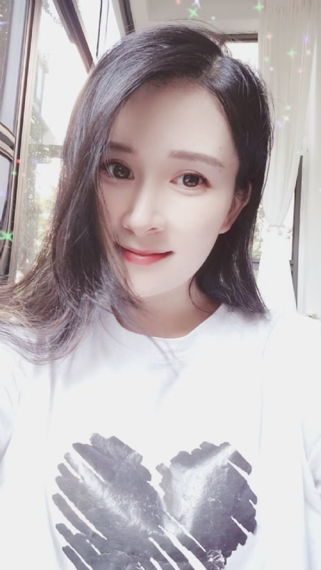 晨曦的第二张照片--石狮相亲网