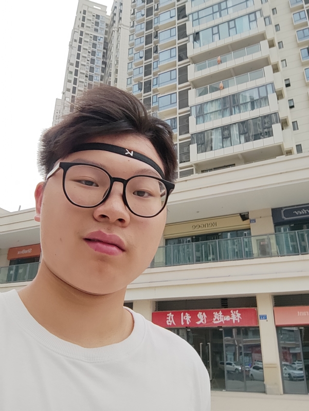 童言无忌的第一张照片--石狮相亲网
