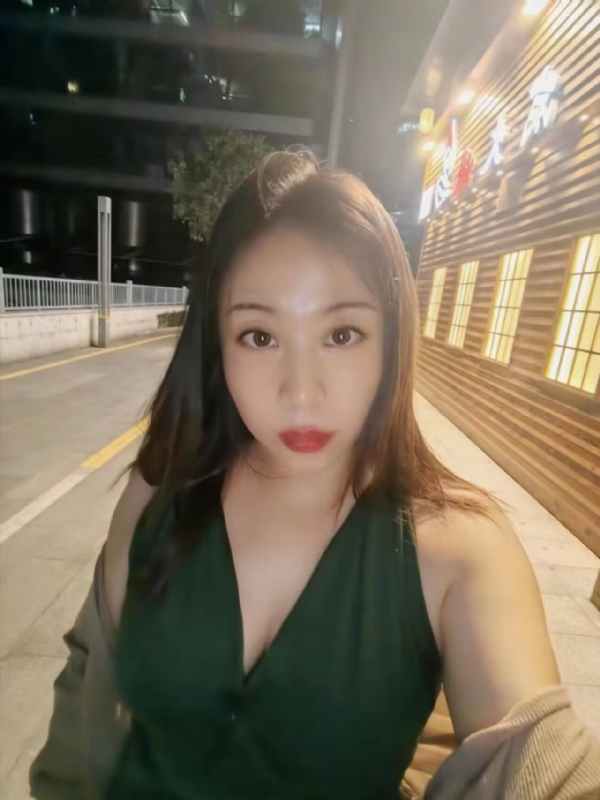 叶子青青的第三张照片--石狮相亲网