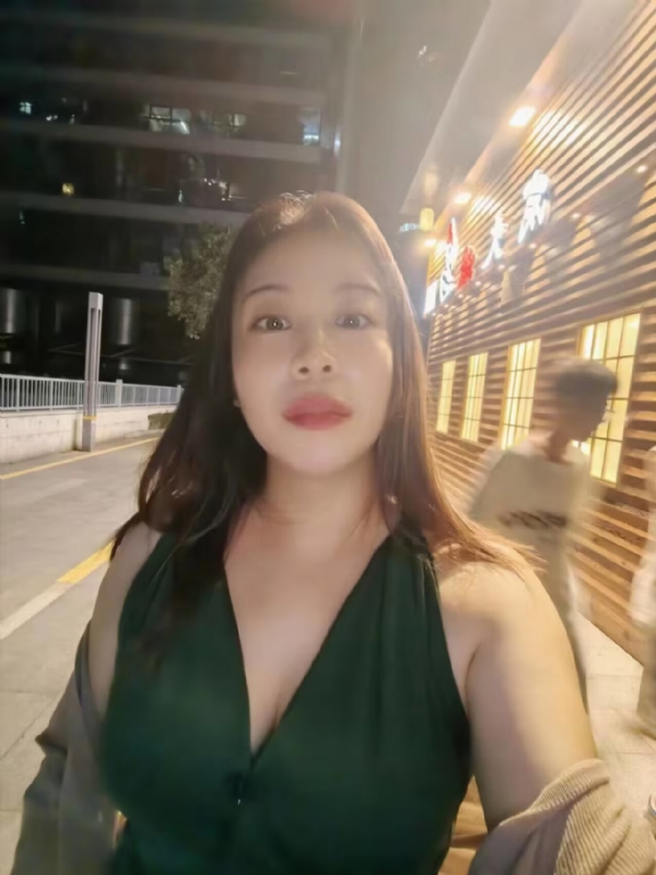 叶子青青的第四张照片--石狮相亲网