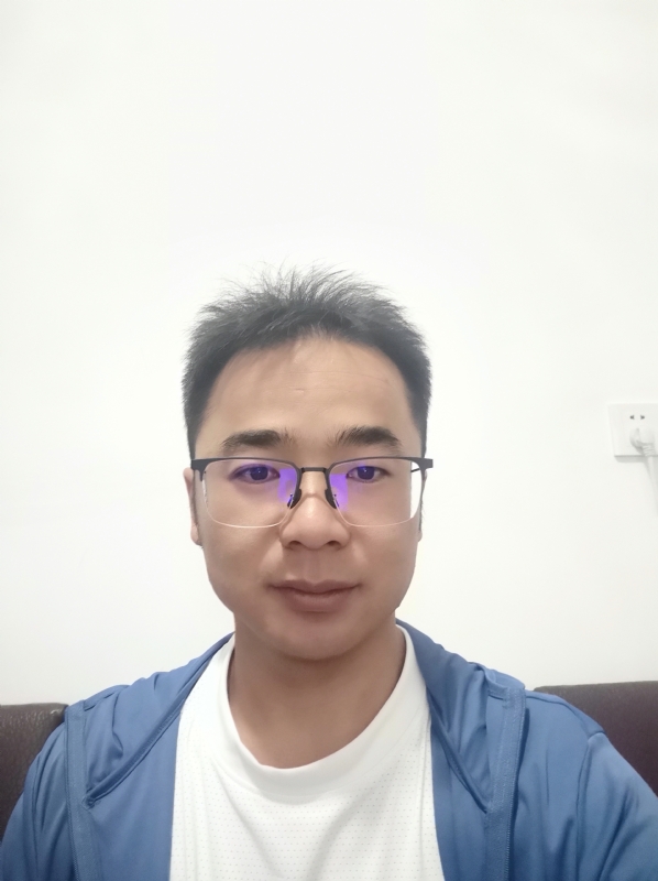 转身的第一张照片--石狮相亲网