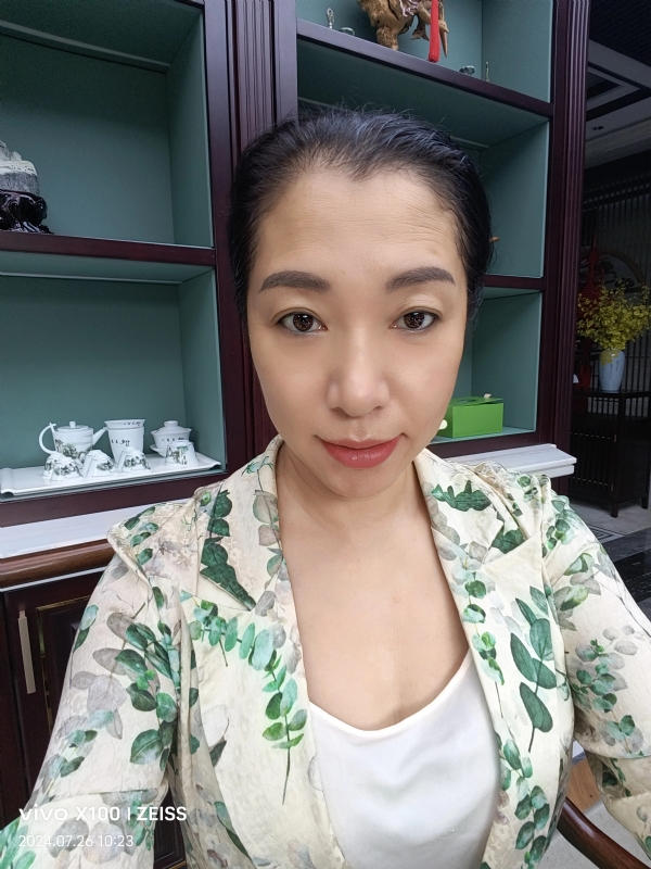 仝馨的第三张照片--石狮相亲网