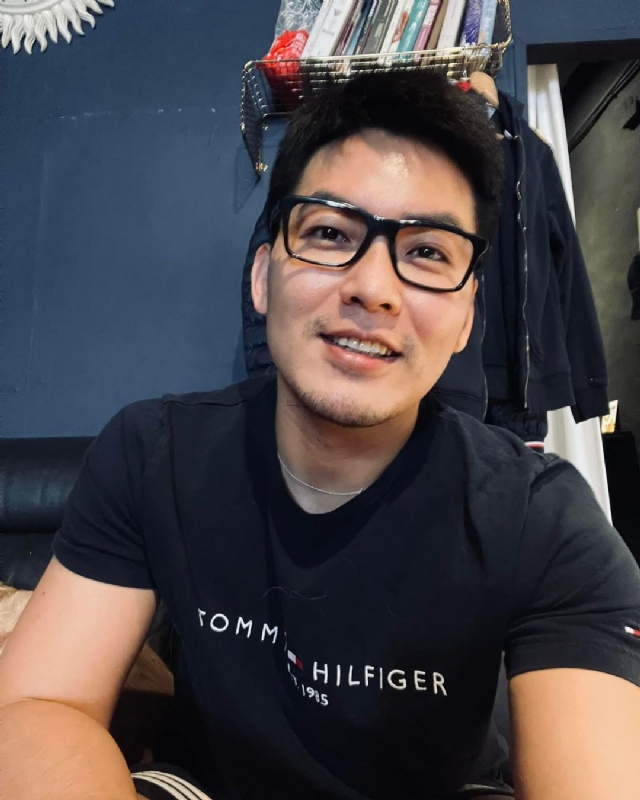宗翰的第一张照片--石狮相亲网