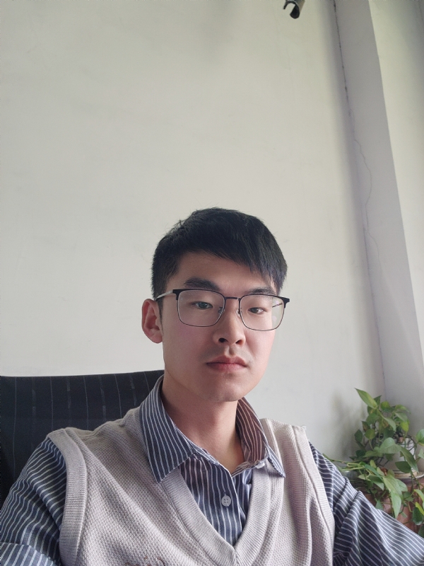 琉璃的第一张照片--石狮相亲网