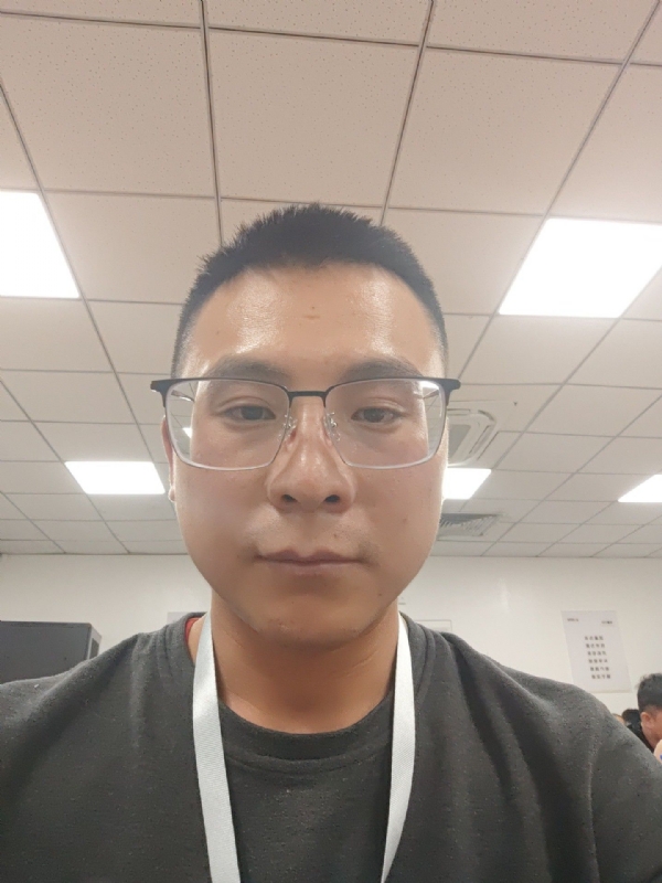 半夏微凉的第一张照片--石狮相亲网