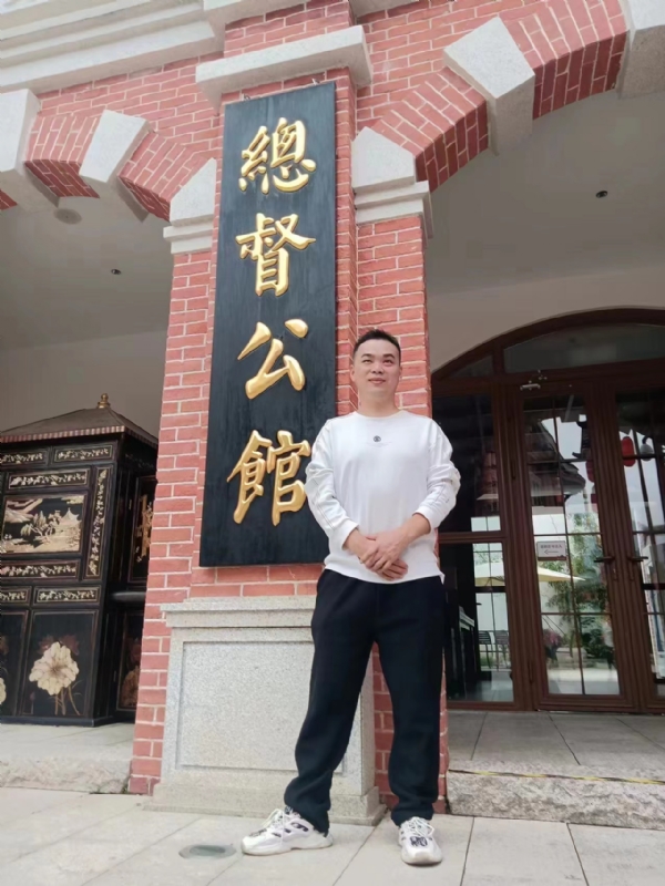 趙不到的第一张照片--石狮相亲网