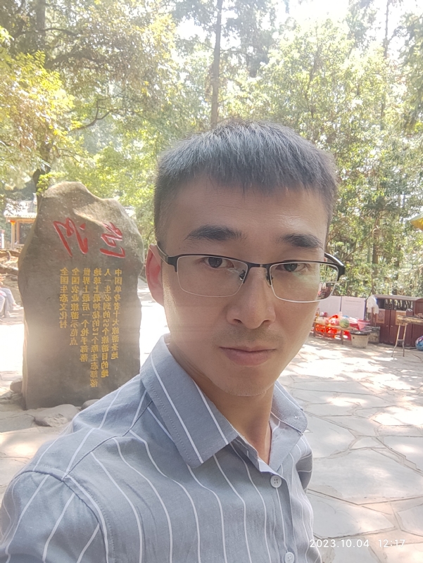 未来可期的第一张照片--石狮相亲网