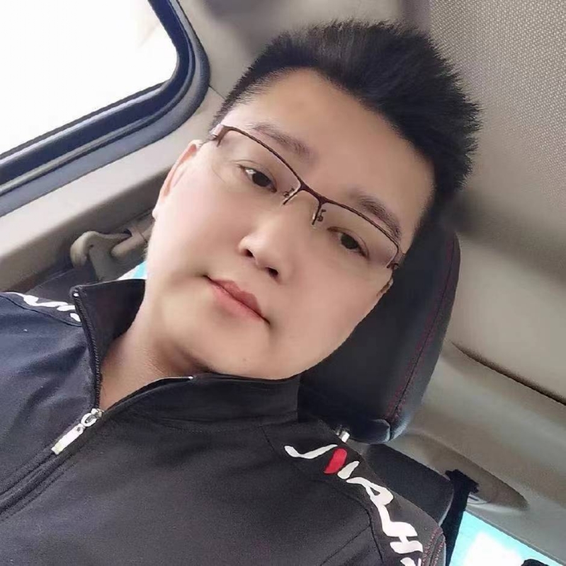 元霸天的第一张照片--石狮相亲网