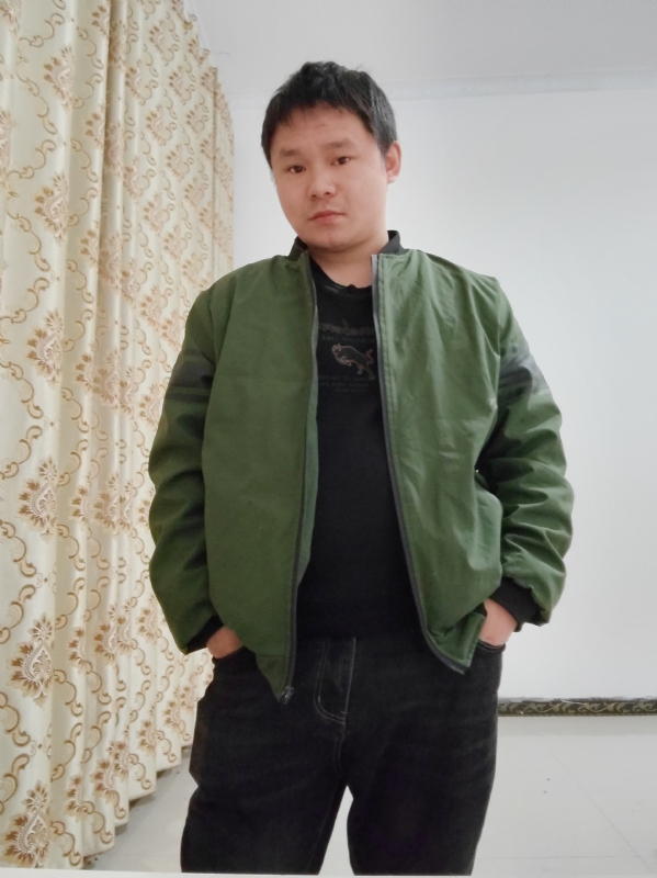 随遇而安的第一张照片--石狮相亲网
