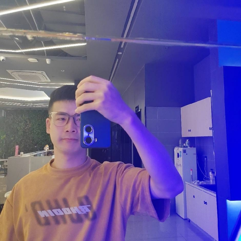 阿豪的第一张照片--石狮相亲网