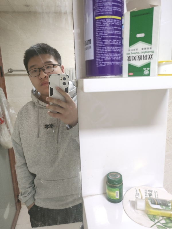 乌鸦坐飞机的第一张照片--石狮相亲网