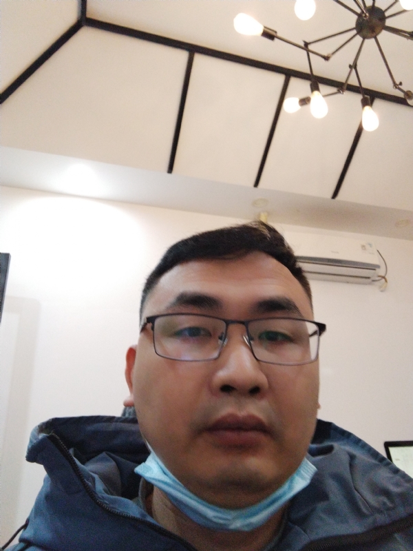 右手年华的第一张照片--石狮相亲网