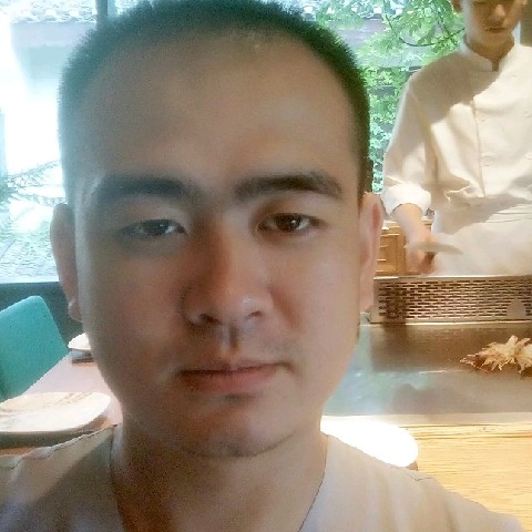 中天的第一张照片--石狮相亲网