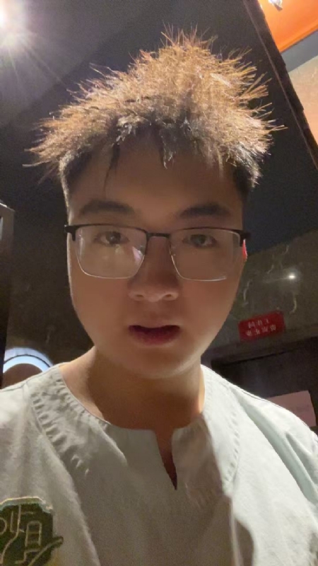 成熟稳重的男士的第一张照片--石狮相亲网