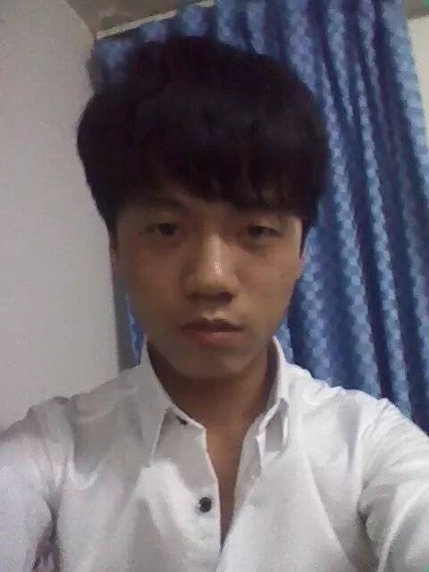 凌轩的第一张照片--石狮相亲网
