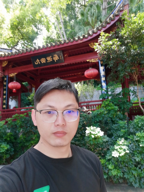 墨枫的第一张照片--石狮相亲网