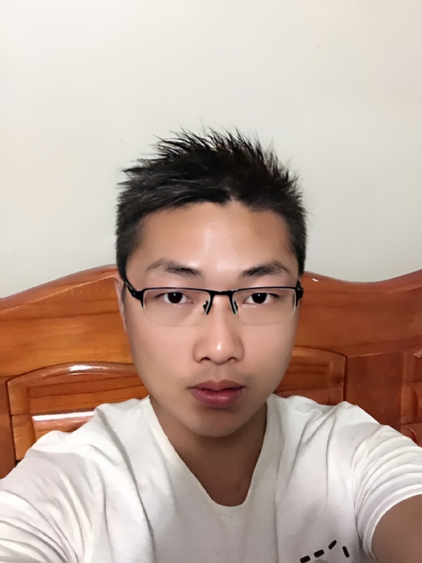 炽热的岩浆的第一张照片--石狮相亲网
