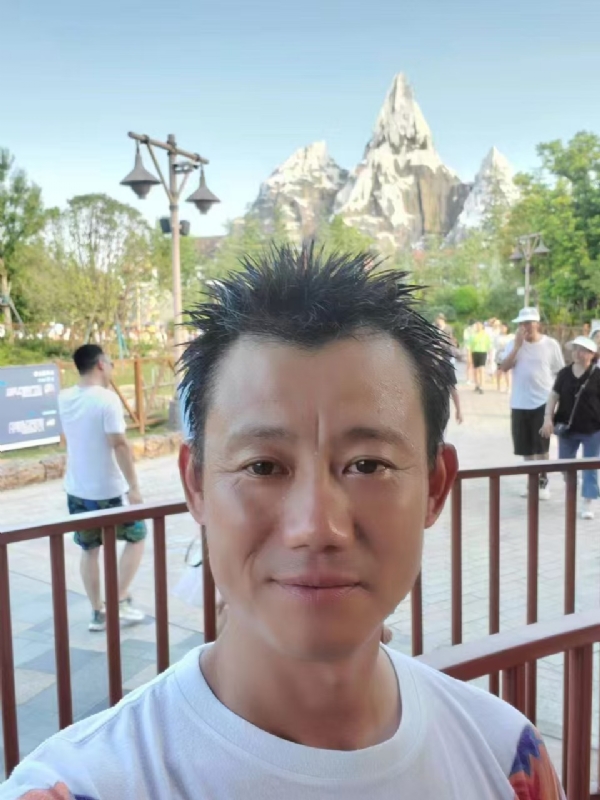 艾氏涂料博的第一张照片--石狮相亲网